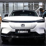 Honda and LG will jointly build a U.S. battery plant.