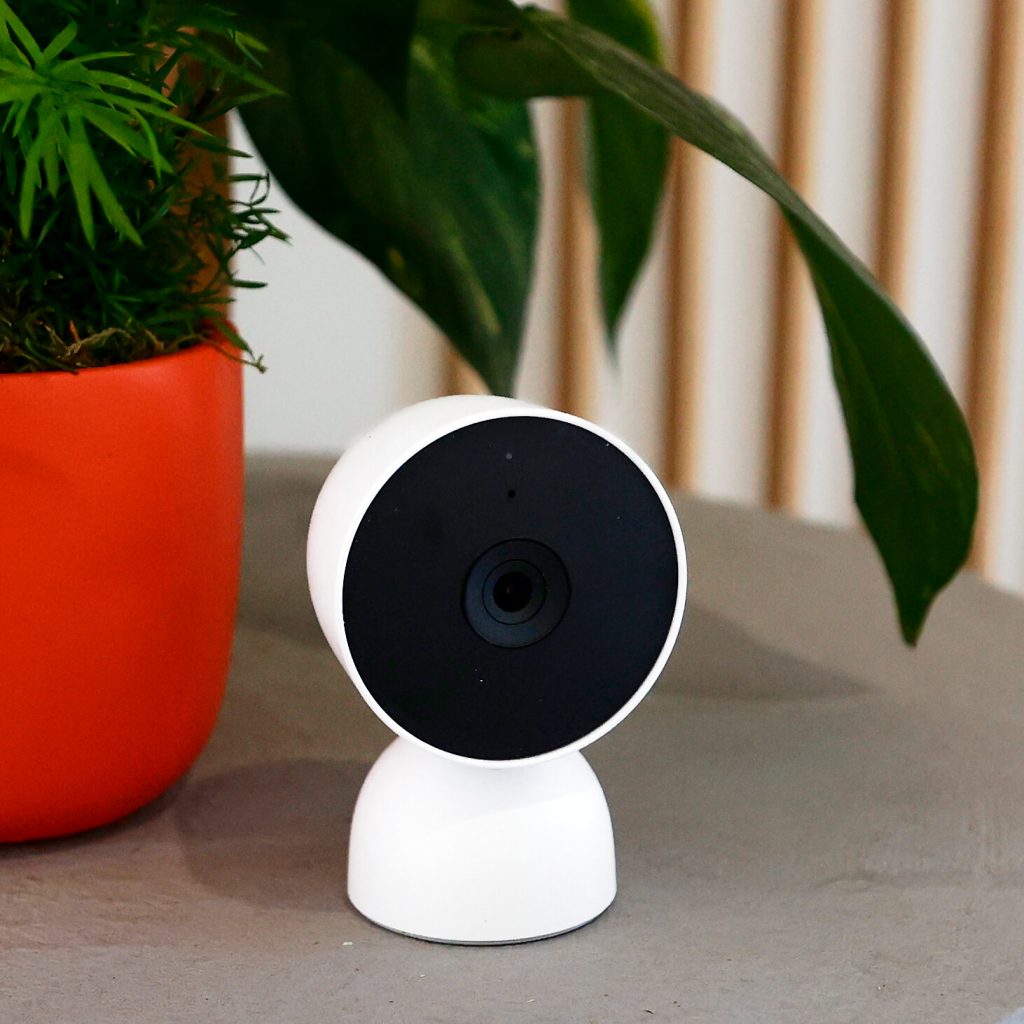 Airbnb Bans All Indoor Security Cameras