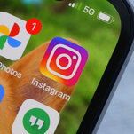Instagram Bans Hundreds of Accounts With Stolen User Names