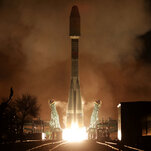 Russia's Space Isolation Grows as OneWeb Cancels Launch