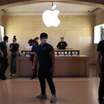 Atlanta Apple Store Workers Are the First to Formally Seek a Union