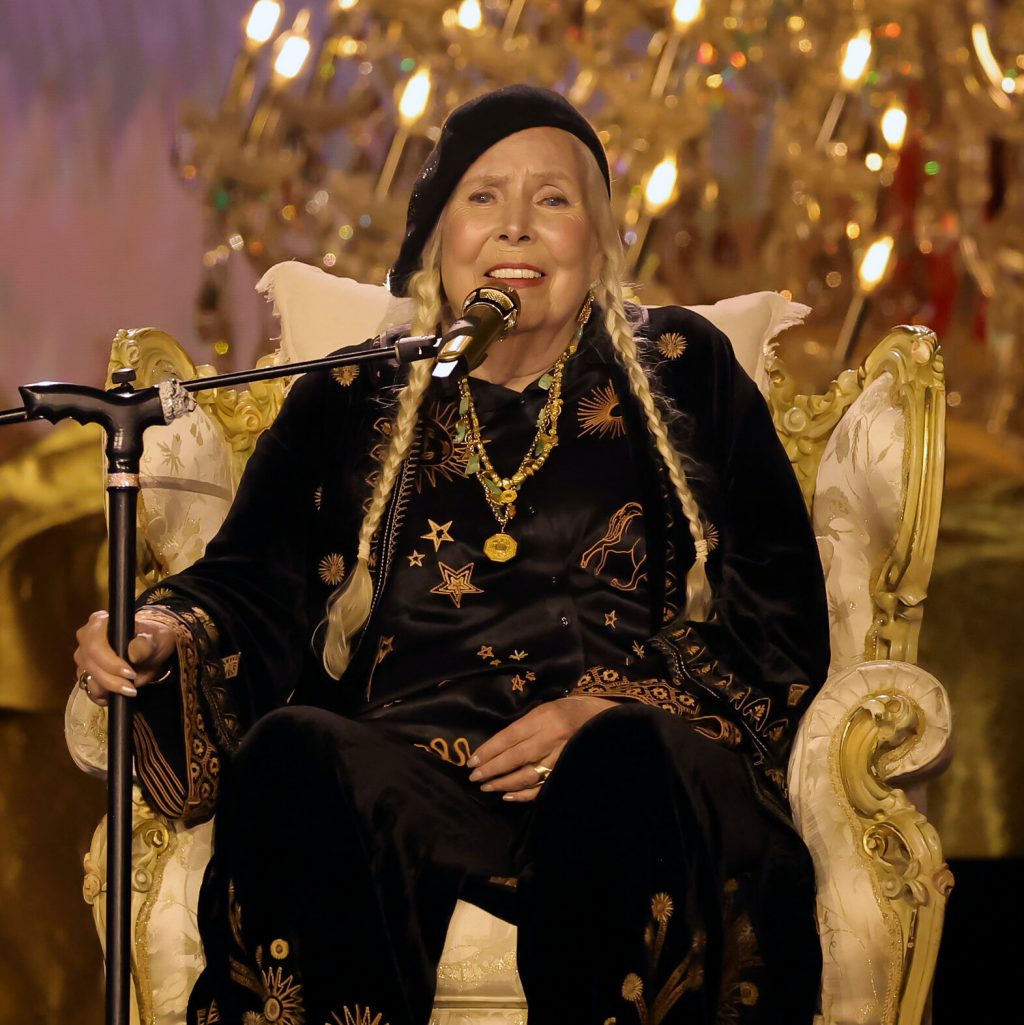 Joni Mitchell, Following Neil Young, Returns to Spotify After Protest