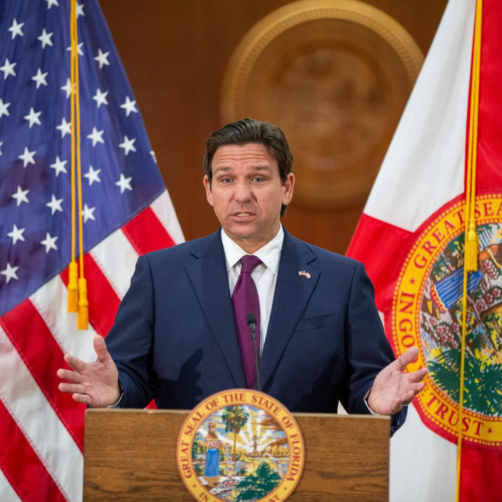 DeSantis Signs Social Media Bill Barring Accounts for Children Under 14